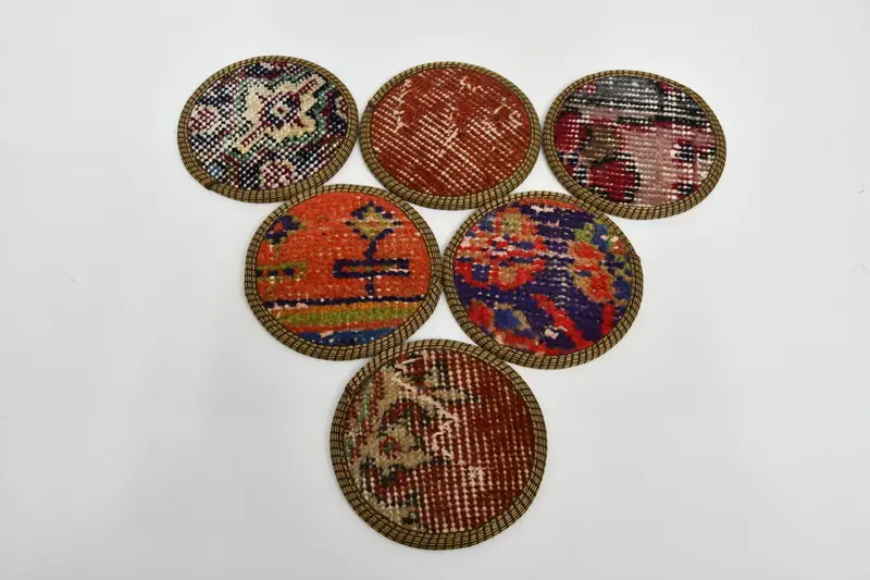 ボヘミアン オレンジ & ブロンズ ラウンド コースター、ユニークなエスニック コースター セット