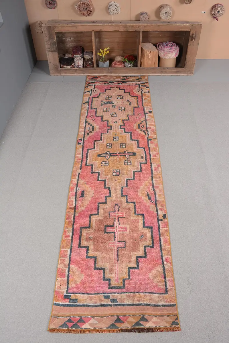 Turkish Vintage Rug 2.6x9.7 ft (78x295 cm), Herki Pink Geometric Rug - 1