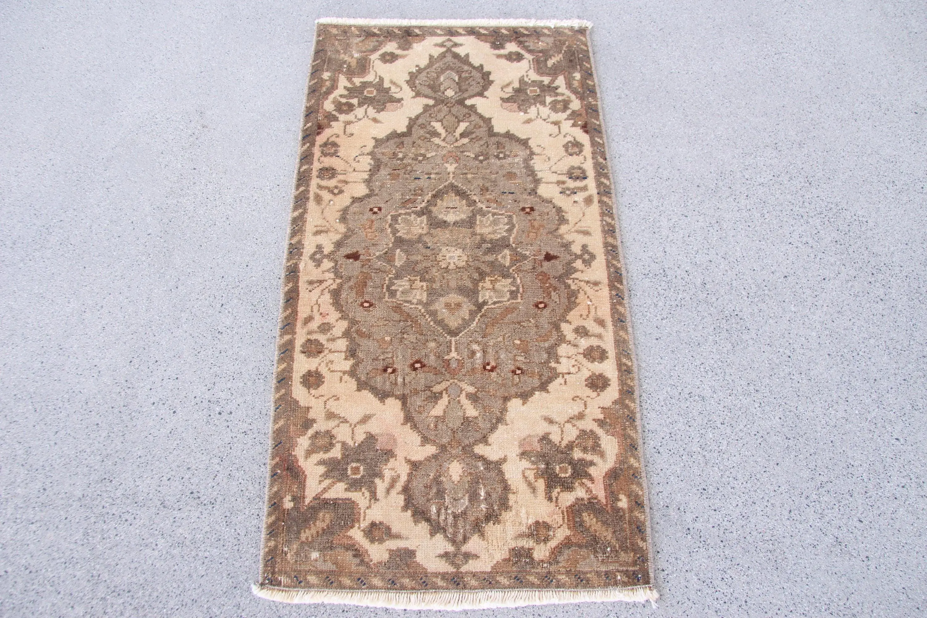 1.5x2.9 ft Turkish Small Rug, Vintage Brown Floral Rug - 1