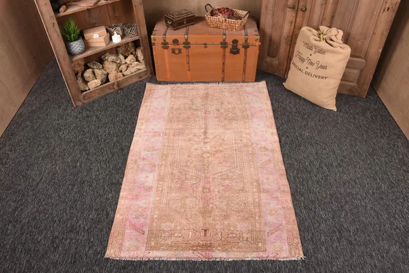 3.9x6.1 ft Turkish Vintage Rug, Accent Rug, Pink Brown Plants & trees Wool Rug - 1