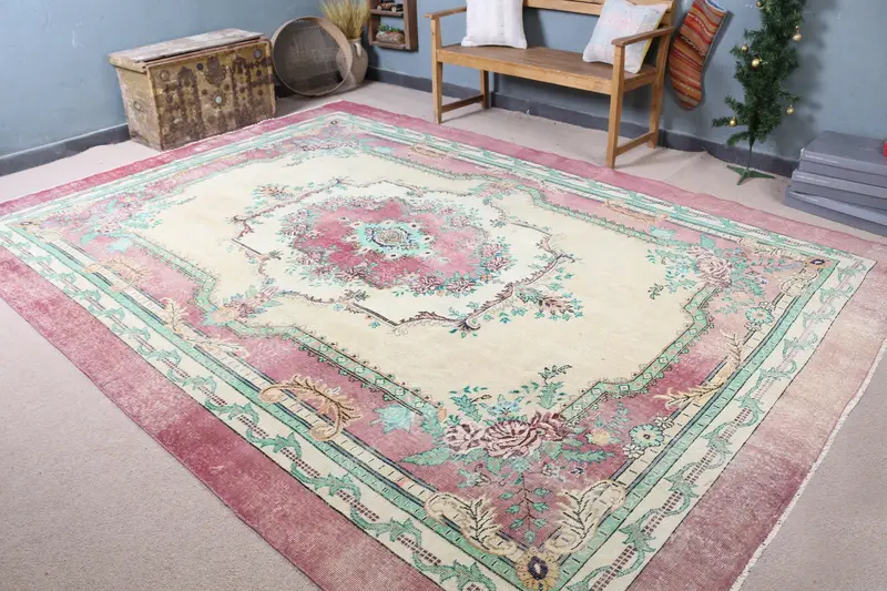 Teppich mit Tiermuster in Beige und Lila, 8,4 x 11,8 Fuß, schickes Dekor