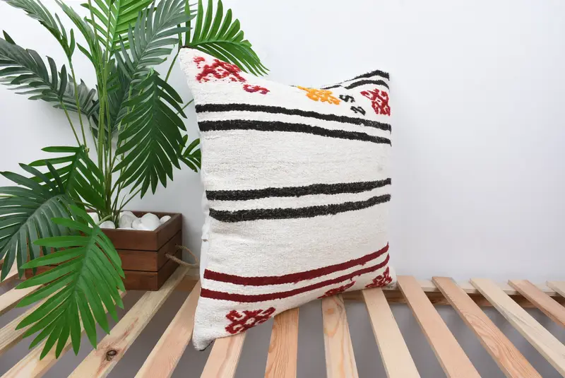 Outdoor Throw Cushion Case, 20x20 White Pillow Cover, Pillow for Couch, Pillow, Home Decor Pillow, Boho Throw Cushion Cover, Handmade Kilim Cushion - 4
