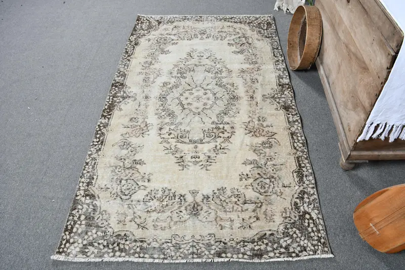 Zarif Bej İran Halısı, Kahverengi Desenli 3,7x6,4 ft