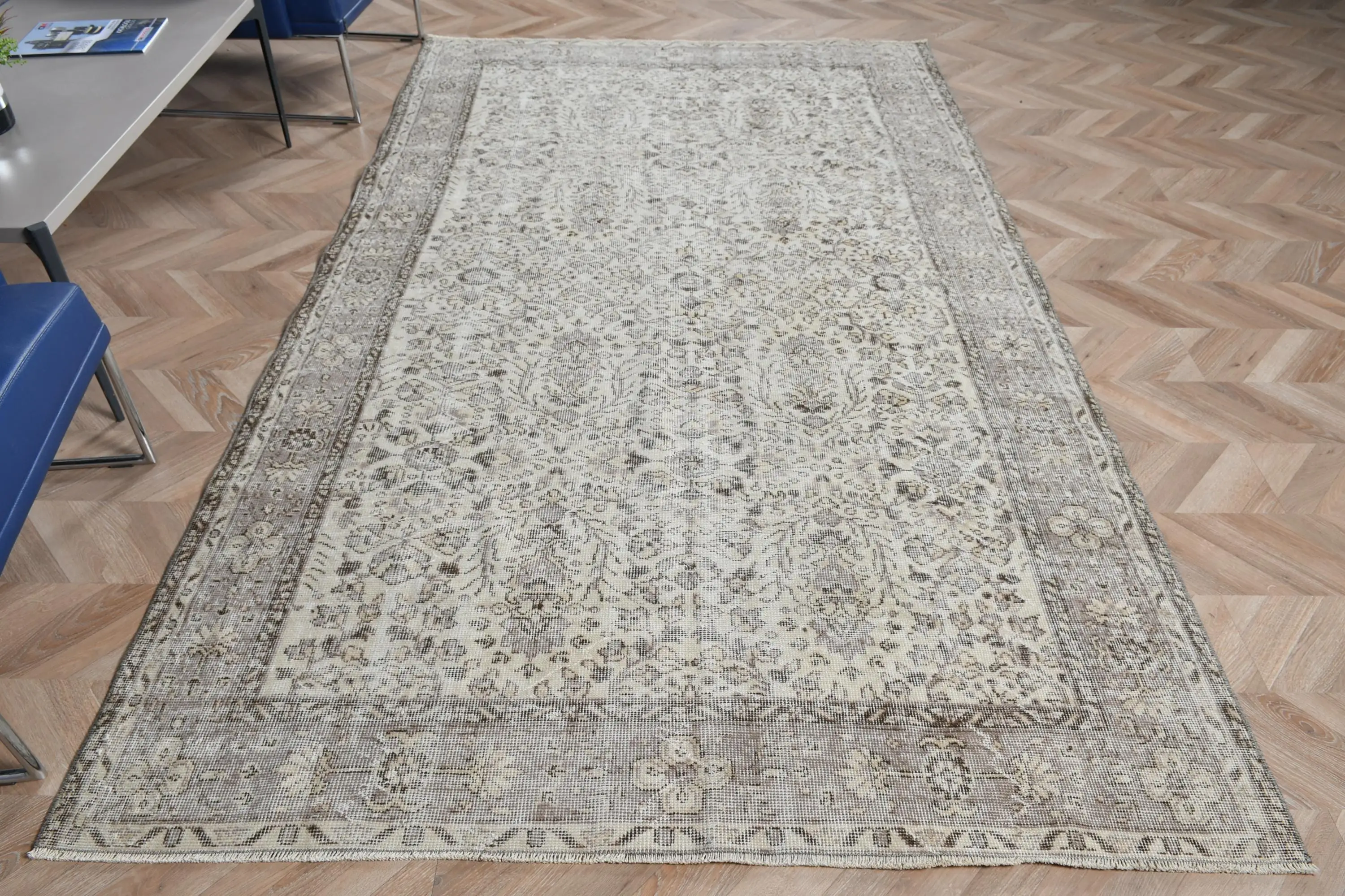 5.5x9.4 ft Büyük Vintage Türk Halısı, Gri Fas Yün Halısı - 1