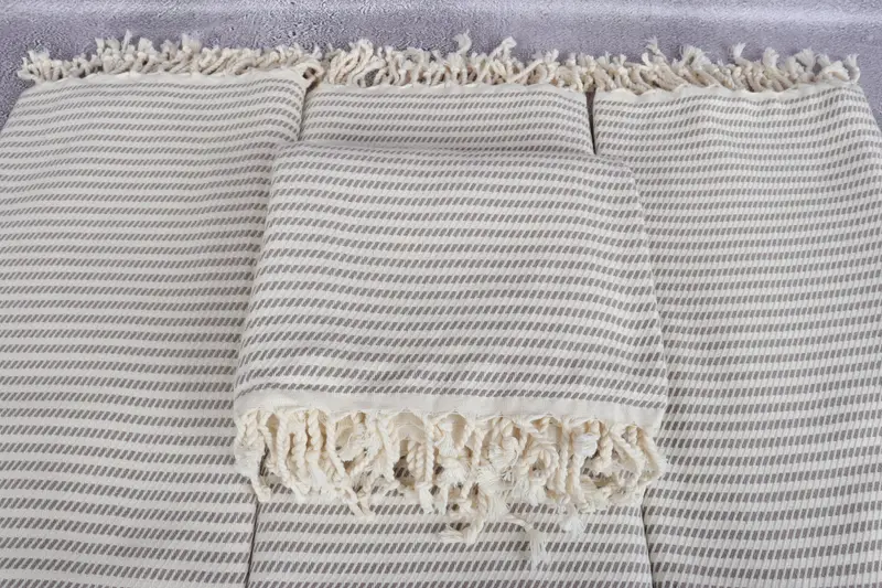 Employee Gifts, Bath towel, 70x40 Cotton Polka Dot Towel, Travel Towel, Bachelor Gifts, Sand-resistant Turkish towel for the beach, Turkish towel - 4