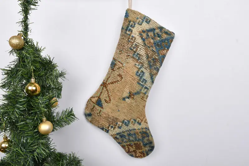 Patrón de adornos navideños, calcetín navideño de 7 pulgadas de ancho