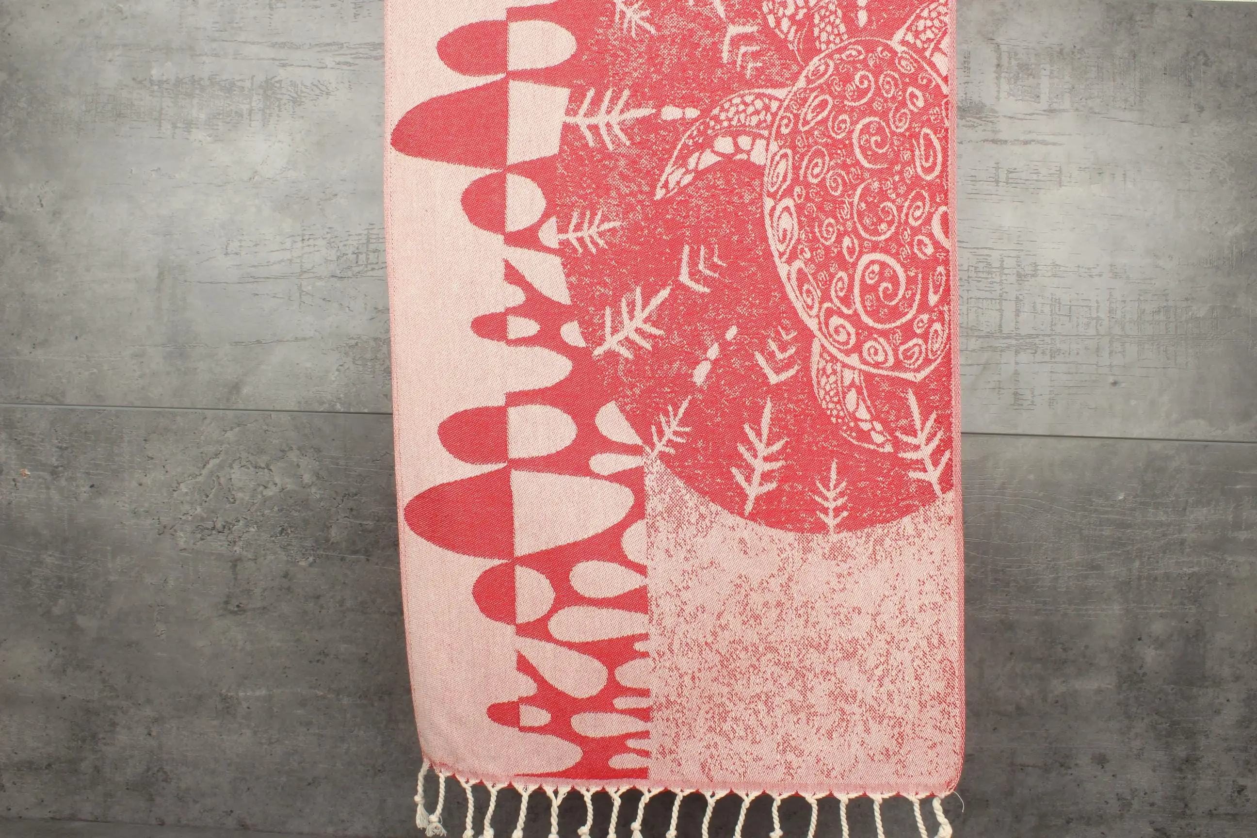 Monogram Hand Towel Turkish Cotton Turtle Design, 18x36 Inches - 1