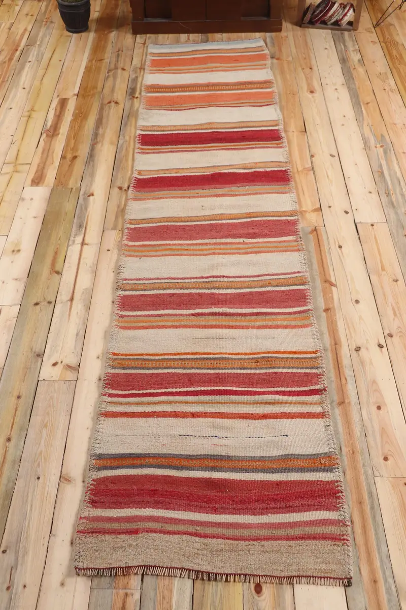 Türkischer Läuferteppich 2,7 x 11,2 Fuß (81 x 340 cm), Kelim-Roter massiver Vintage-Teppich - 1
