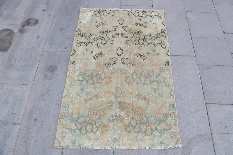 Turkish Vintage Small Rug 2.5x3.9 ft, Oushak Brown Wool Rug - 1