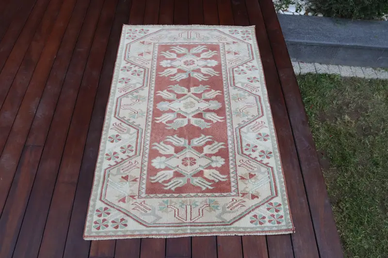 Turkish Vintage Oushak Small Rug 2.6x4.1 ft, Red Check Rug Wool - 1