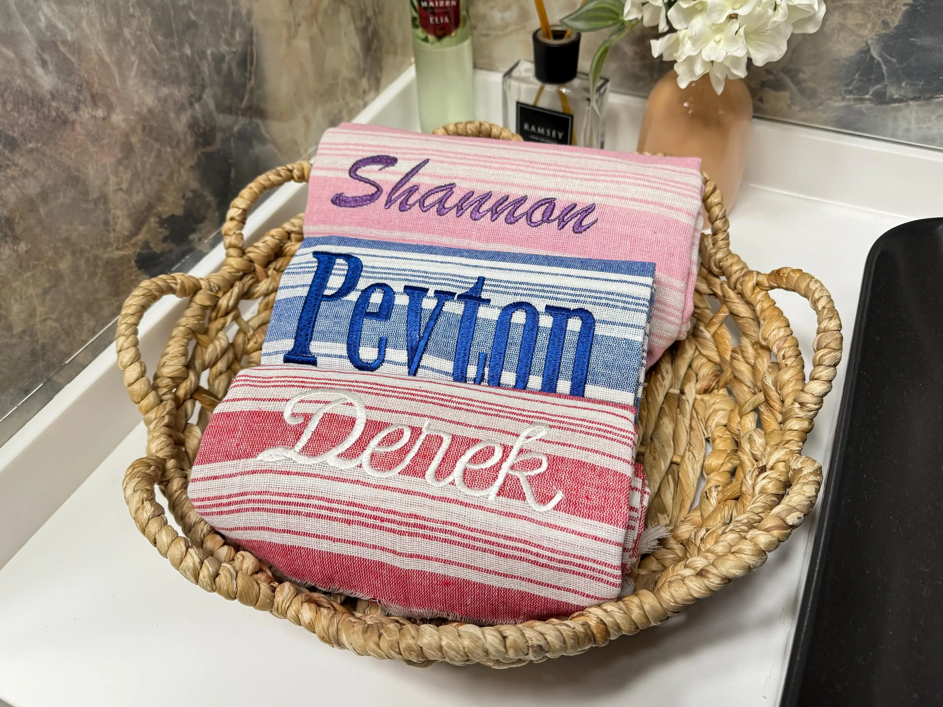 Personalized Handwoven Turkish Cotton Beach Towel White, 95x165 cm - 1