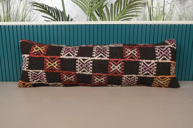 Rotes südwestliches besticktes Kissen, 12x36 handgemachtes Wurfkissen