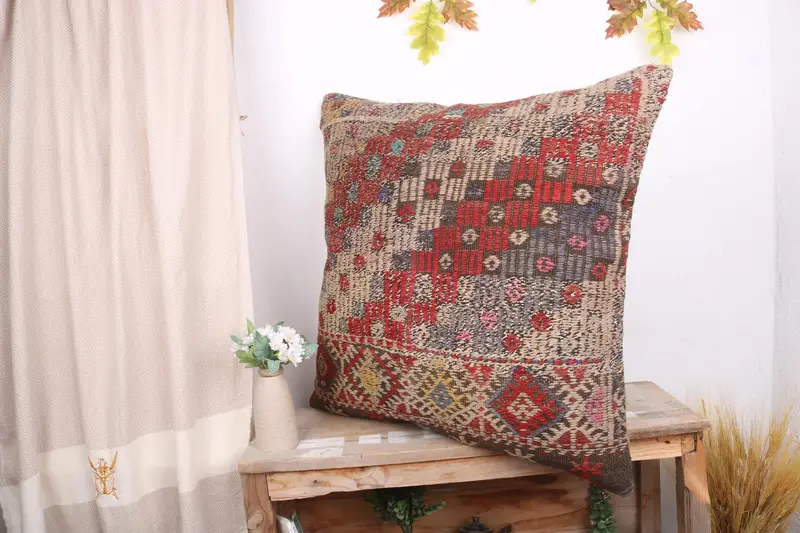 Lounge Throw Cushion Cover, 28x28 Red Pillow Sham, Cushion Cover, Handmade Kilim Cushion, Turkish Kilim Pillow, Vintage Kilim Pillow - 4