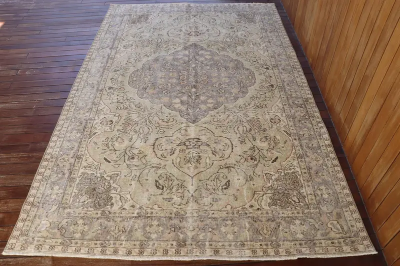 Handmade Green & Purple Rug, 0.5x10 ft Floral-Geometric