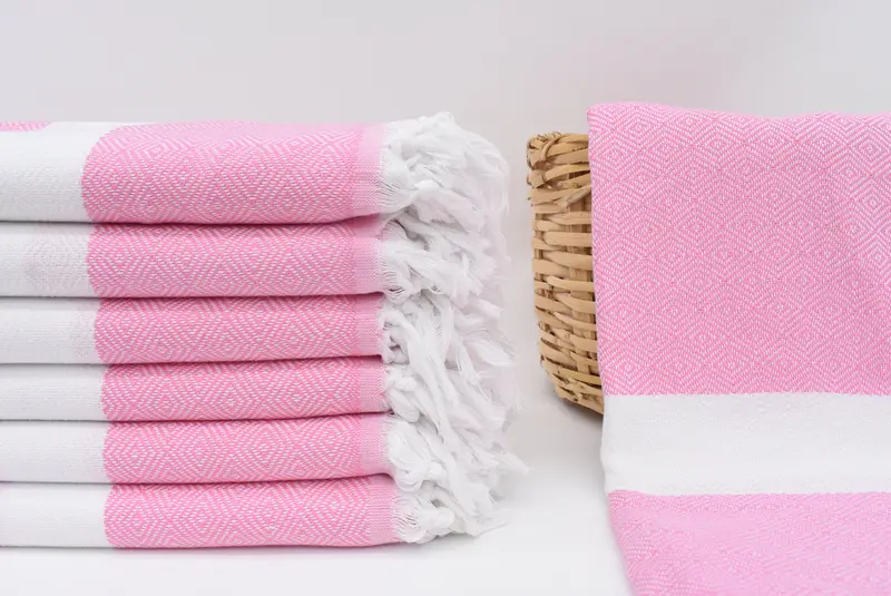 Light Pink Diamond Towel Beach Towel, 70x40 Inches