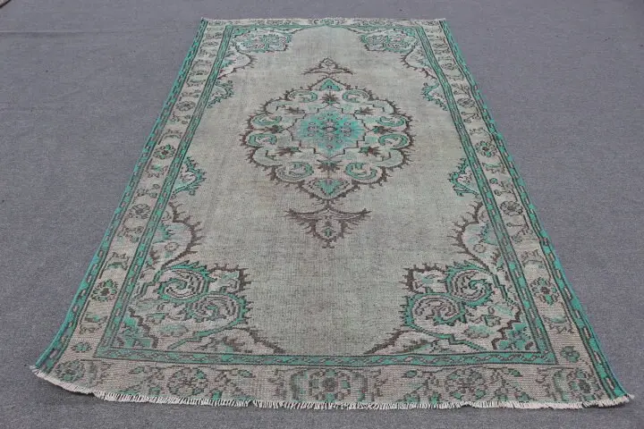 Vintage Rug 5.3x9 ft (163x273 cm), Gray Patchwork Turkish Rug - 1