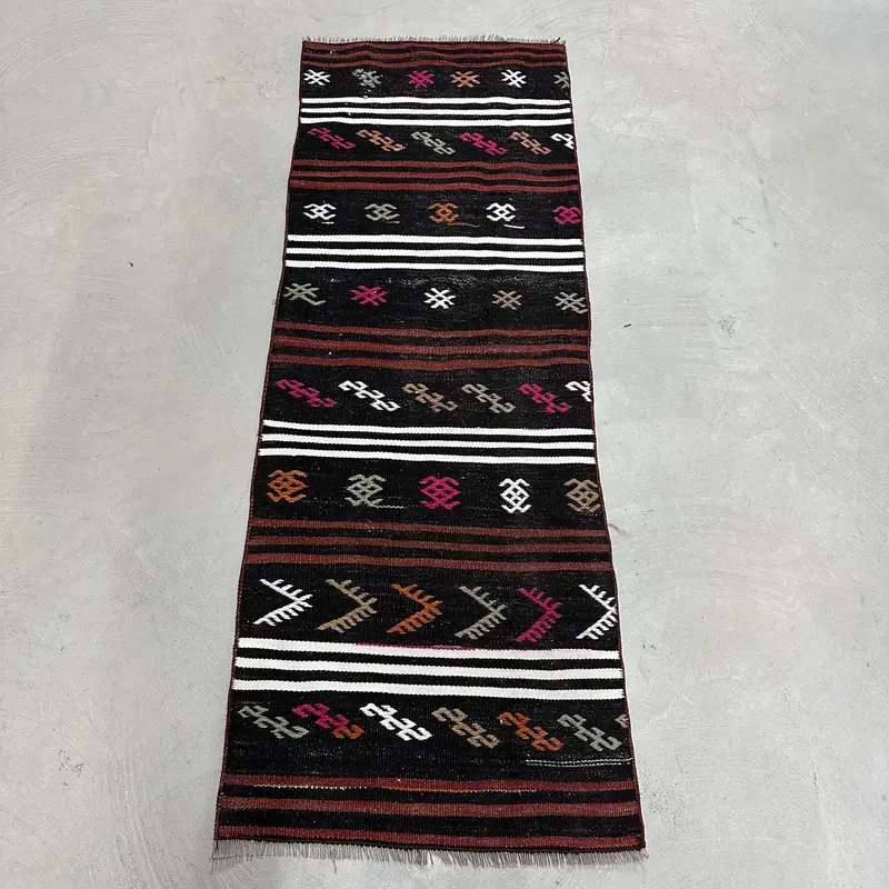Kahverengi ve Kırmızı Çiçekli Halı, 1,7x4,8 ft Şık Dekor