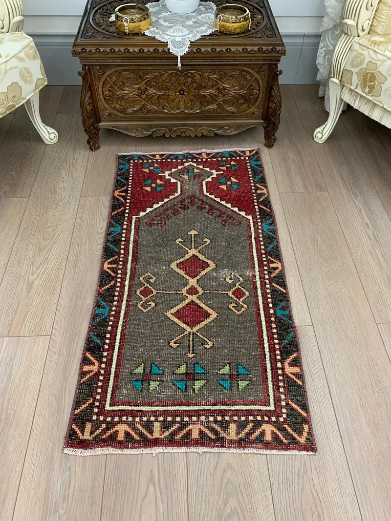 Vintage Small Rug 2x4 ft, Turkish Oushak Red Patchwork Wool Rug - 1
