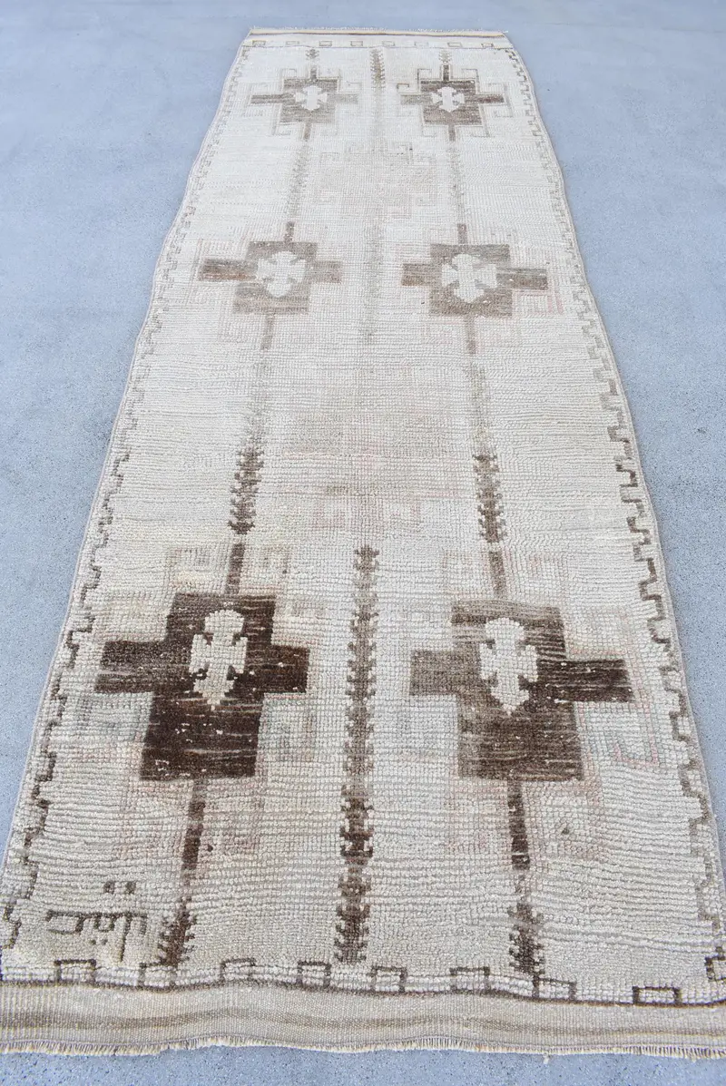 Vintage Turkish Rug, 3.5x11.7 ft Herki Rug, Beige Moroccan Wool Rug - 1