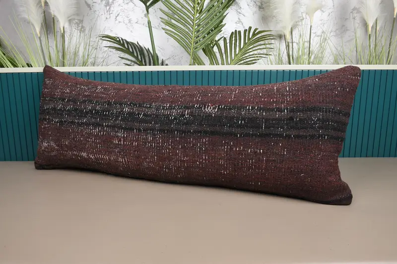 Kahverengi & Siyah Çizgili Kırlent, El Yapımı Nakışlı Yastık