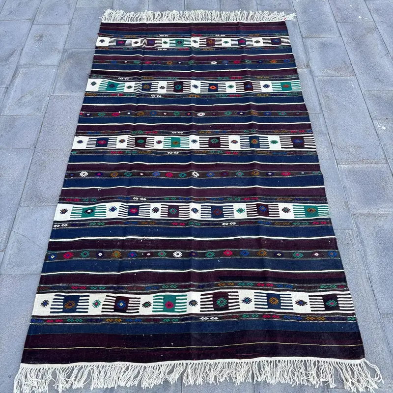 エレガントなホワイトラグ、ブルーサウスウエスタンパターン、4.8x8.5フィート