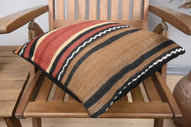 Pillow Cover, Throw Kilim Pillow, 18x18 Red Cushion Cover, Handmade Rug Seat Cushion, Luxury Pillow Case, Pillow for Couch, Interior Designer Pillow - 4