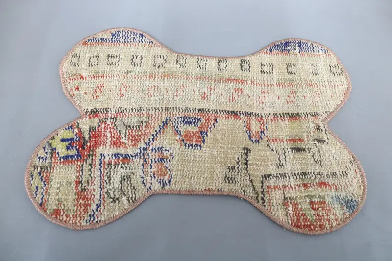 Medium Beige & Red Cotton Pet Mat with Foam Filling, Pet Pad