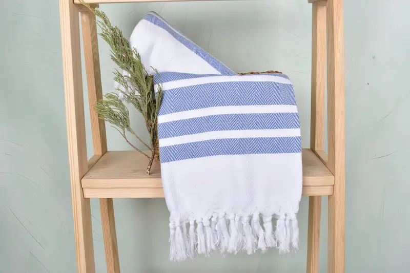 Large Turkish Towel, 70x40 Cotton Herringbone Towel, Bridesmaid Proposal Gift, Bridal Shower Gift, Fringed Turkish towel for poolside, Fouta towel - 4