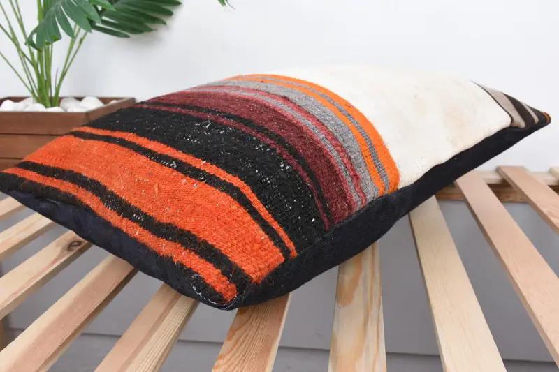 Cushion, Southwestern Cushion, Ethnic Pillow Cover Cushion Cover, 16x24 White Cushion, Kilim Pillow Cover, Throw Kilim Pillow, Vintage Kilim Pillow - 6