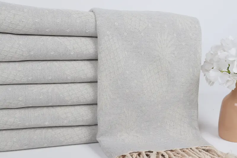 80x40 Cotton Pineapple Design Towel, Fringed Turkish towel for poolside, Gift For Him, Best Friend Gift Ideas, Housewarming Gift, Bridesmaid Gift - 3
