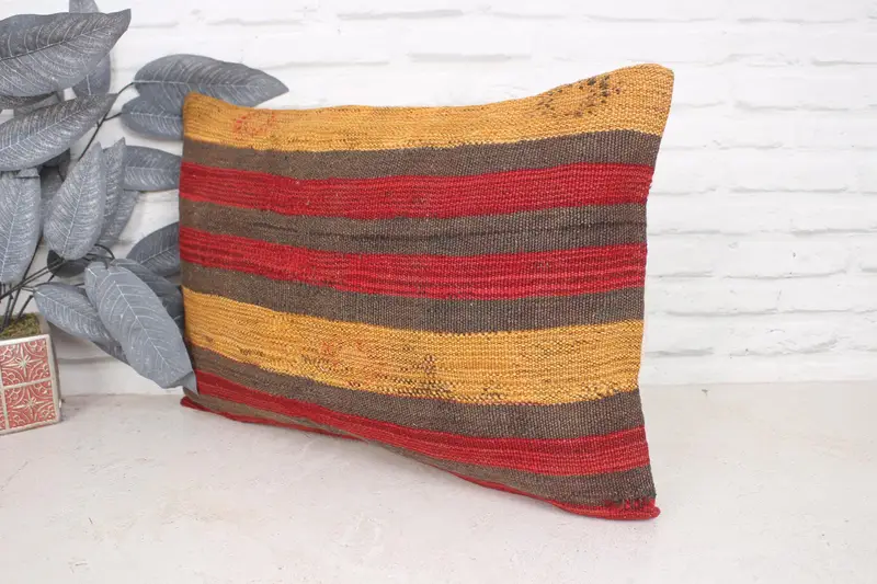 Pet Pillow Sham, Pillow Case, Vintage Kilim Pillow, 16x24 Red Pillow Cover, Turkish Pillow, Vintage Kilim Throw Pillow - 4
