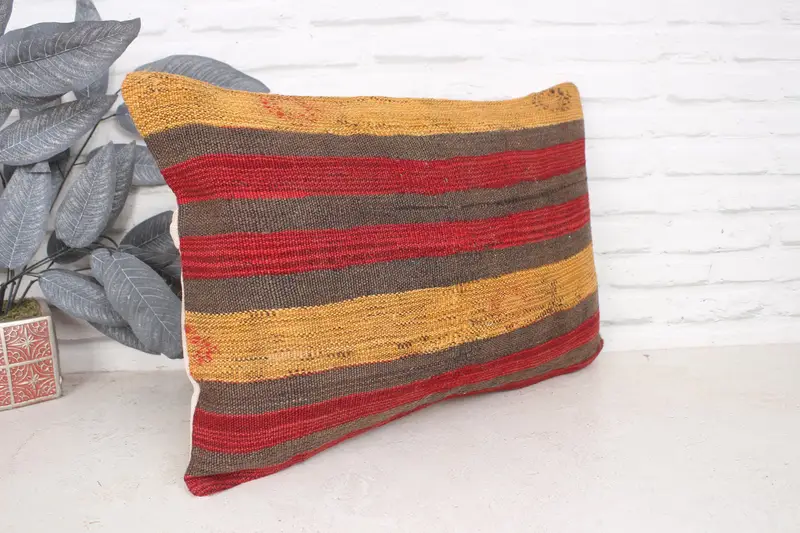 Pet Pillow Sham, Pillow Case, Vintage Kilim Pillow, 16x24 Red Pillow Cover, Turkish Pillow, Vintage Kilim Throw Pillow - 3