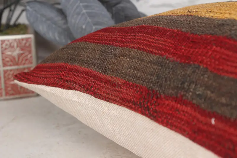 Pet Pillow Sham, Pillow Case, Vintage Kilim Pillow, 16x24 Red Pillow Cover, Turkish Pillow, Vintage Kilim Throw Pillow - 7