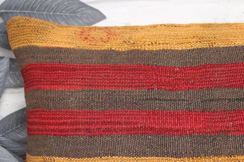 Pet Pillow Sham, Pillow Case, Vintage Kilim Pillow, 16x24 Red Pillow Cover, Turkish Pillow, Vintage Kilim Throw Pillow - 2