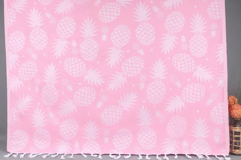 Wholesale Turkish Beach Towel Pink, Pineapple Pattern, 40x71 Inches