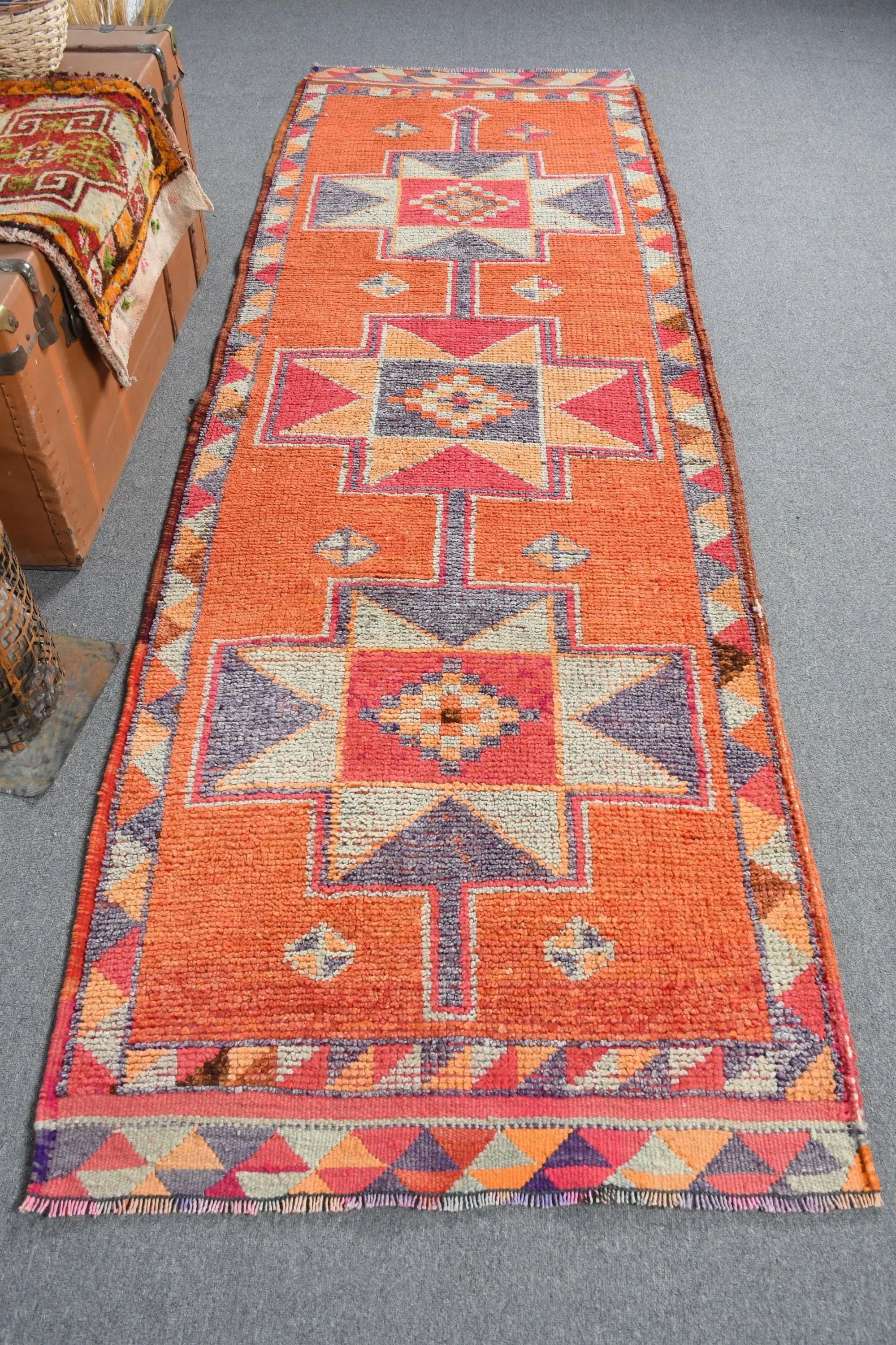 Herki Vintage Halı, 3.2x9.8 ft Türk Halısı, Turuncu Çiçekli Yün Halı - 1