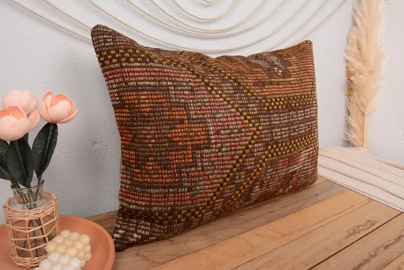 Geometrisches Kissen in Orange und Braun, handgemachtes Vintage-Dekorkissen