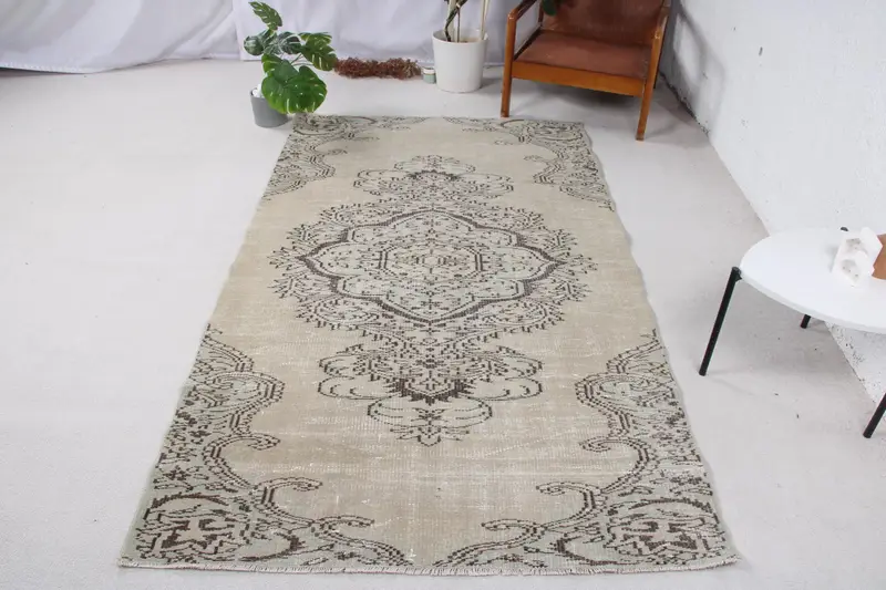 Yeşil Geometrik Halı, Çiçek Motifli 4,3x7,7 ft