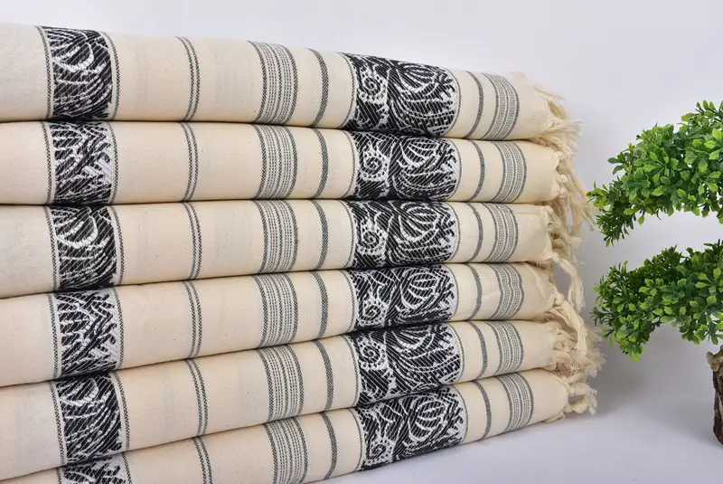 Spa Towel, Large Turkish Towel, 66x40 Cotton Scorpion Design Towel, Bachelorette Party Favors Beach, Bridal Shower Favors, Personalized Wedding Gift - 2