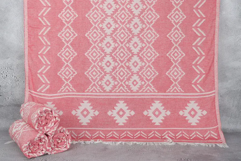Bridesmaid Favors, Personalized Turkish Towel, Custom Gift, Peshtemal Towel, Summer Gift, Turkish Towel Monogram, 74x40 Cotton Geometric Towel - 1