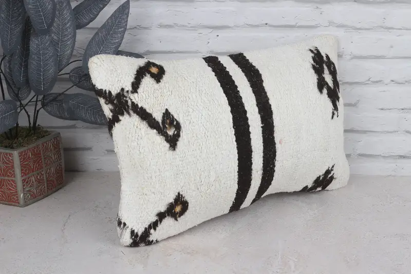 12x20 White Cushion, Home Decor Pillow, Kilim Cushion Sham, Cushion Case, Vintage Kilim Throw Pillow, Ethnic Pillow Cover Cushion - 3