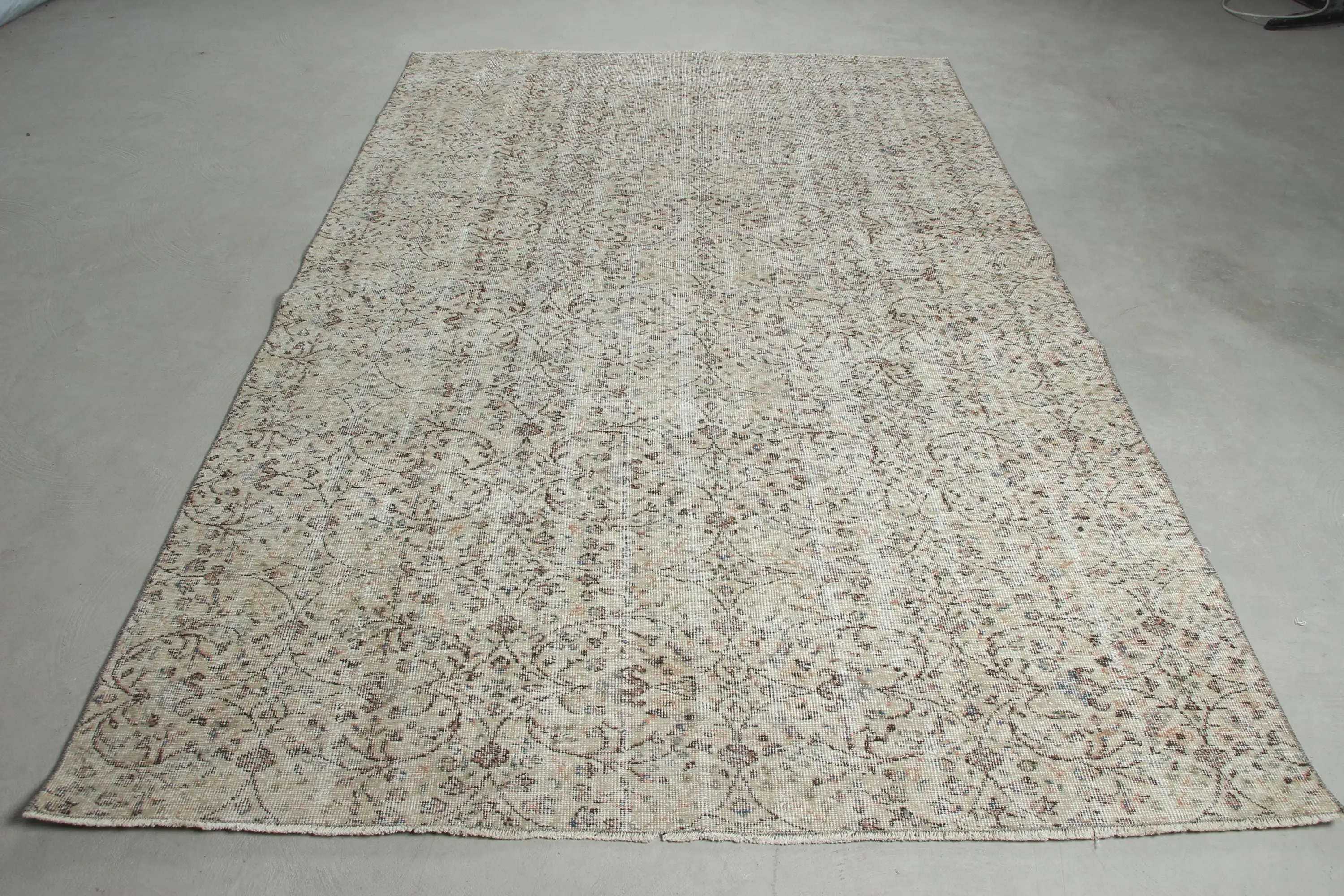 Elegant Halı, Bej ve Kahverengi Bordürlü 5,9x9,2 ft - 1