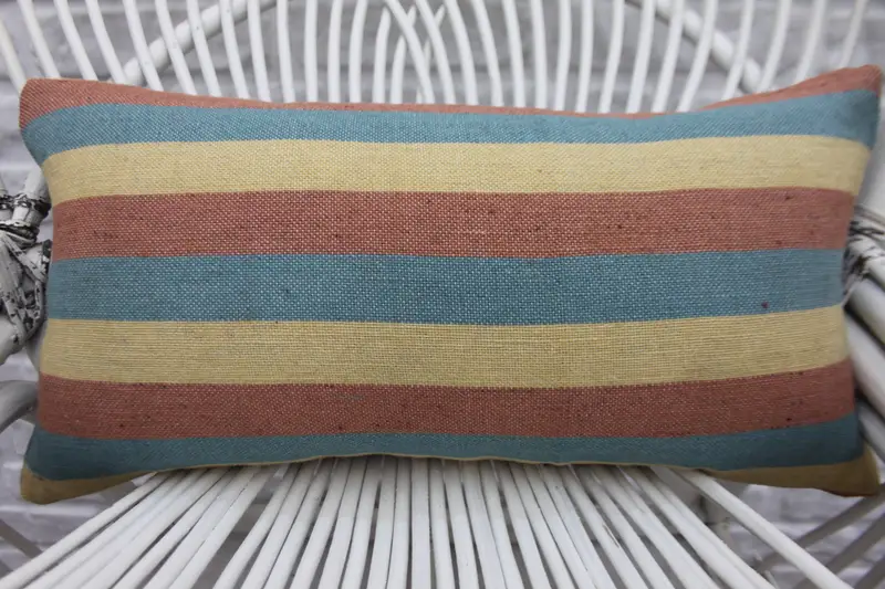 Gesticktes Vintage-Kissen, 10x20 Wurfkissen mit Reißverschluss