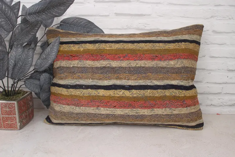 Boho Pillow Sham Cover, Pillow Cover, Boho Throw Pillow, Vintage Pillow Case, 16x24 Green Cushion Case, Kilim Pillow, Pillow for Couch - 1