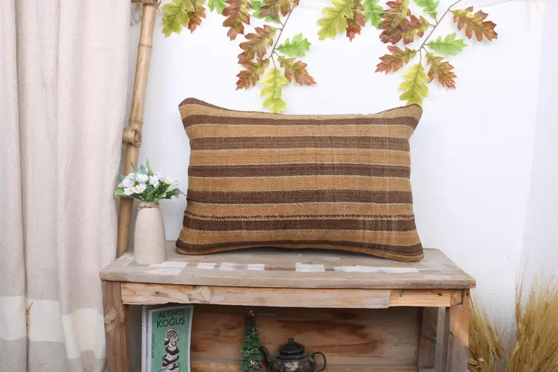 Braun & Orange gestreiftes Kissen, 16x24 handgemachtes Leinenkissen