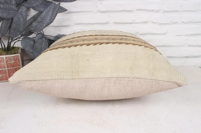18x18 Beige Pillow Sham, Pillow, Vintage Kilim Throw Pillow, Turkish Corner Pillow Cover, Handmade Throw Pillow Sham, Kilim Pillow, Gift Pillow - 5