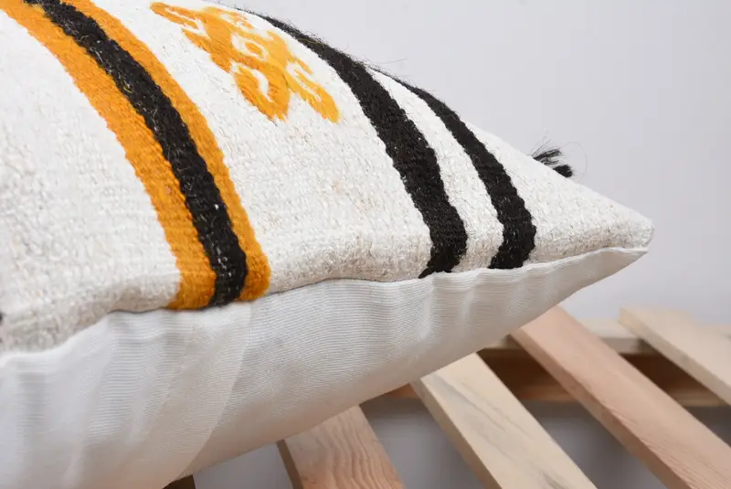 Home Decor Pillow, Cushion Cover, Pastel Pillow, 20x20 White Cushion, Throw Kilim Pillow, Boho Chic Pillow, Ottoman Cushion Cover, Gift Pillow - 7