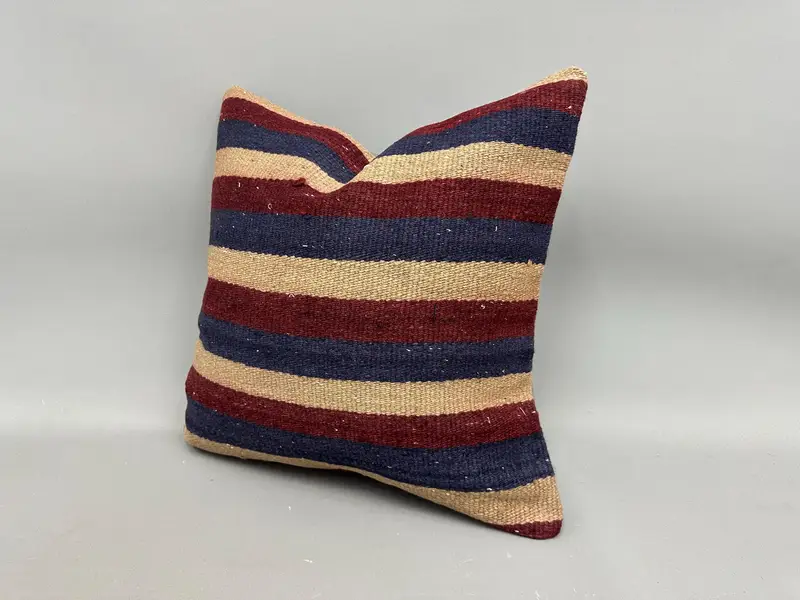 Vintage Kilim Throw Pillow, Pattern Throw Cushion, 18x18 Red Pillow Cover, Pillow Cover, Home Decor Pillow, Kilim Pillow, Handmade Rug Seat Pillow - 3