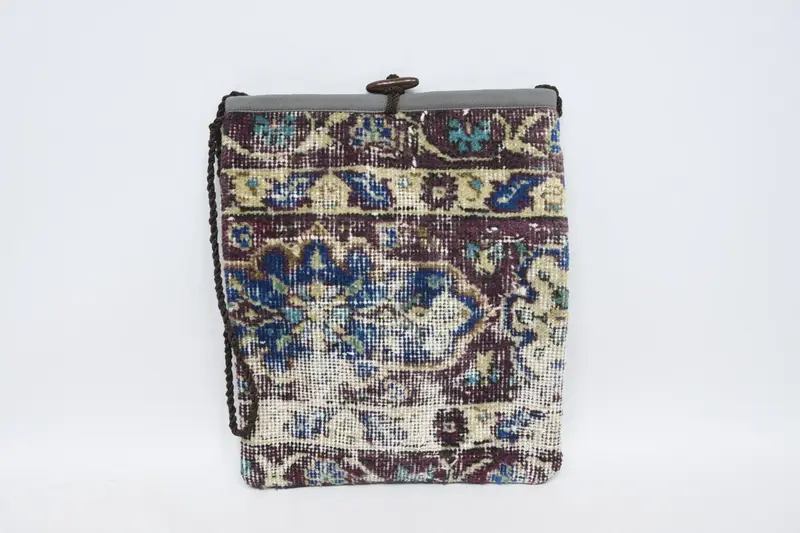 ジッパー付きウールショルダーバッグ、ヴィンテージモチーフキリムバッグ