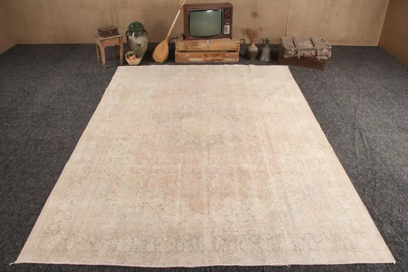Vintage Oushak Büyük Boy Halı 8.3x11.5 ft (254x352 cm), Türk Beyaz Patchwork Yün Halı - 1
